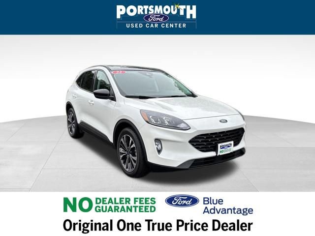 Certified 2022 Ford Escape SEL w/ SEL Stealth AWD Package image 2