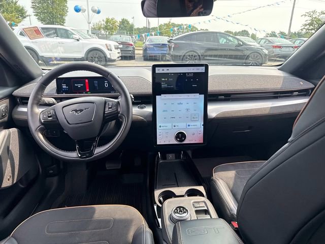 Certified 2022 Ford Mustang Mach-E GT image 14