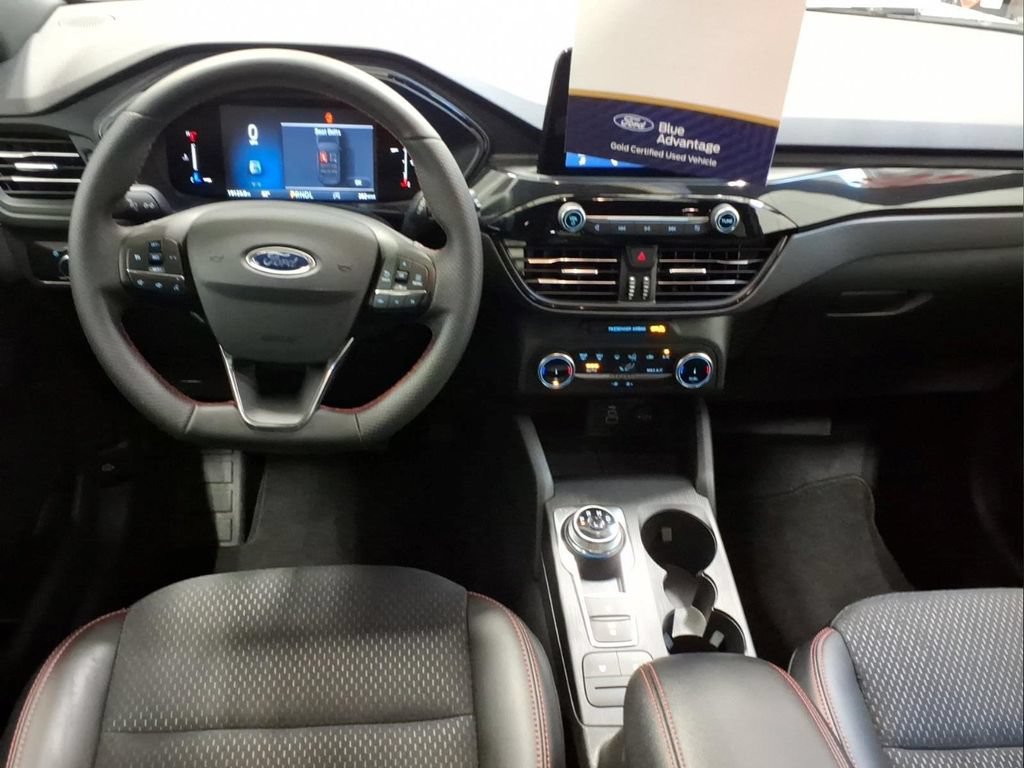Certified 2026 Ford Escape ST-Line AWD/4WD image 7