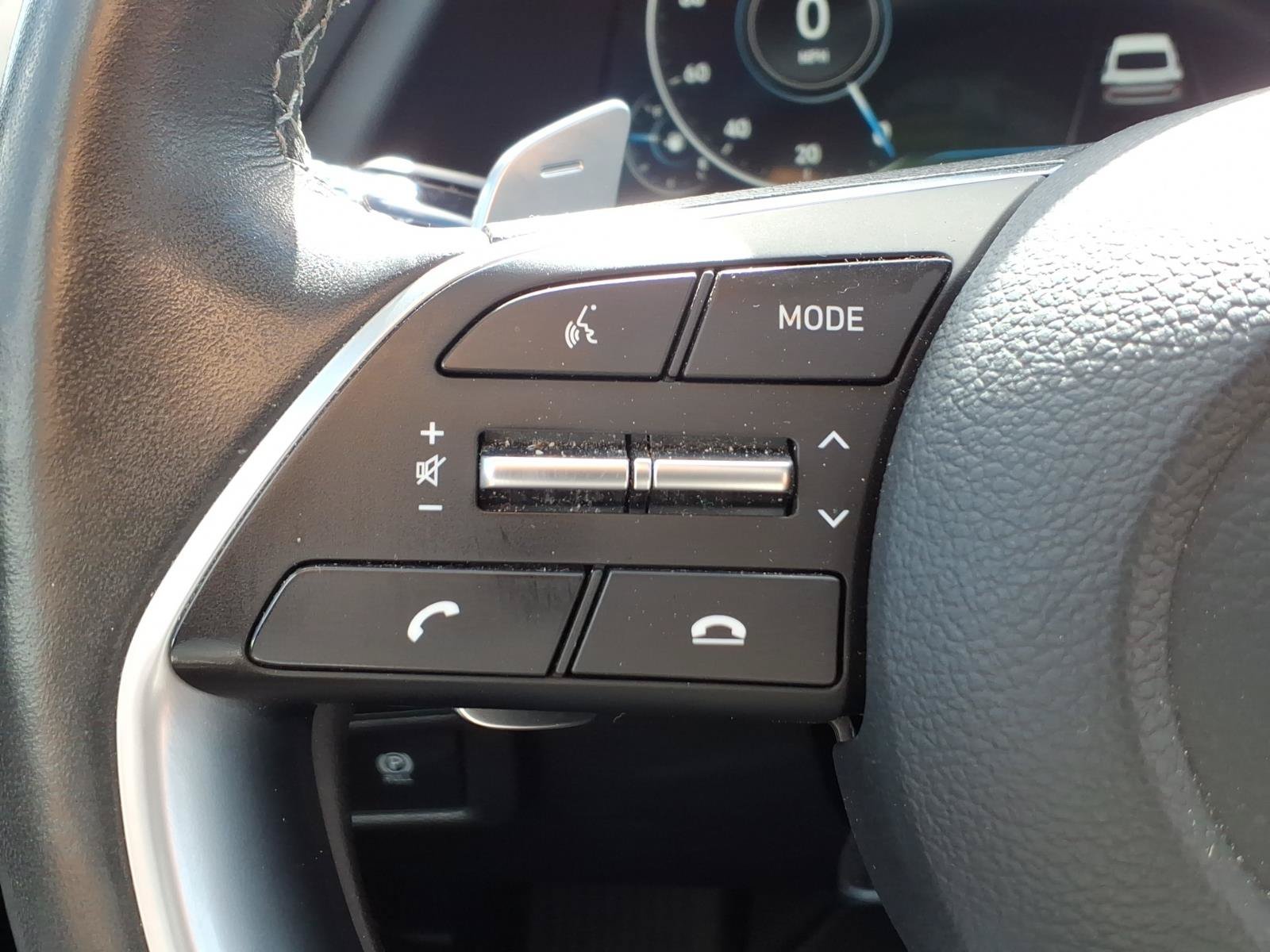 Used 2022 Hyundai Sonata Limited w/ Cargo Package FWD image 15