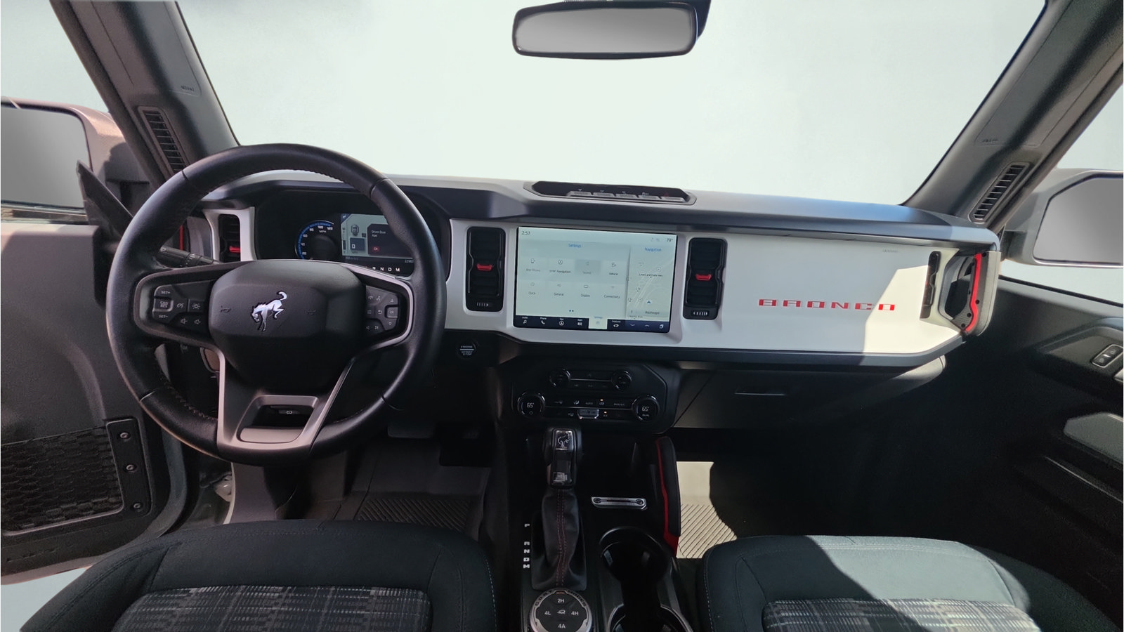 Certified 2024 Ford Bronco Heritage Edition AWD/4WD image 13