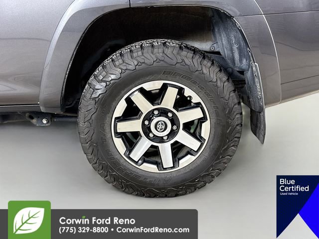 Used 2018 Toyota 4Runner TRD Off-Road image 33