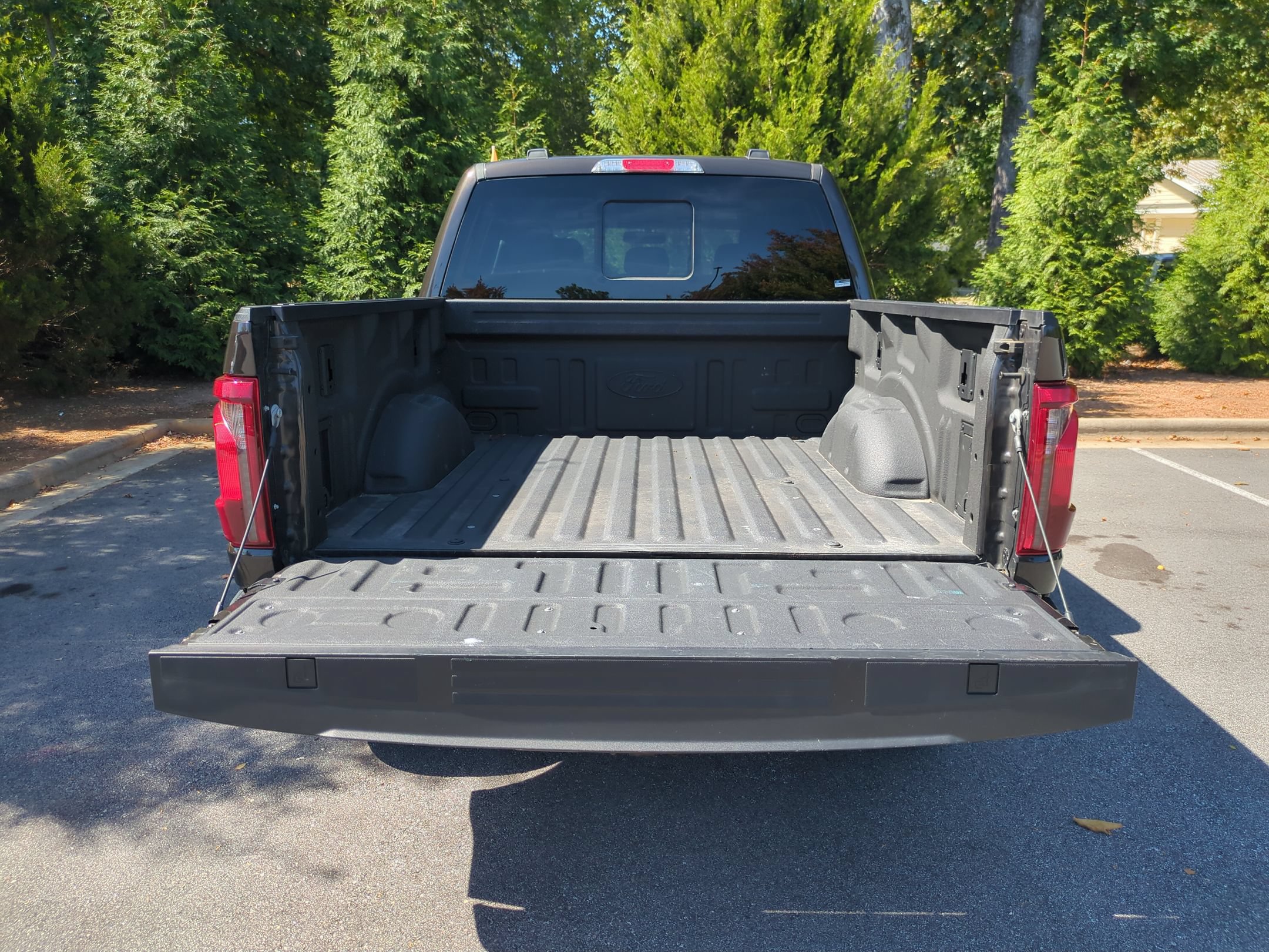 Certified 2024 Ford F150 XLT w/ Equipment Group 302A MID AWD/4WD image 30