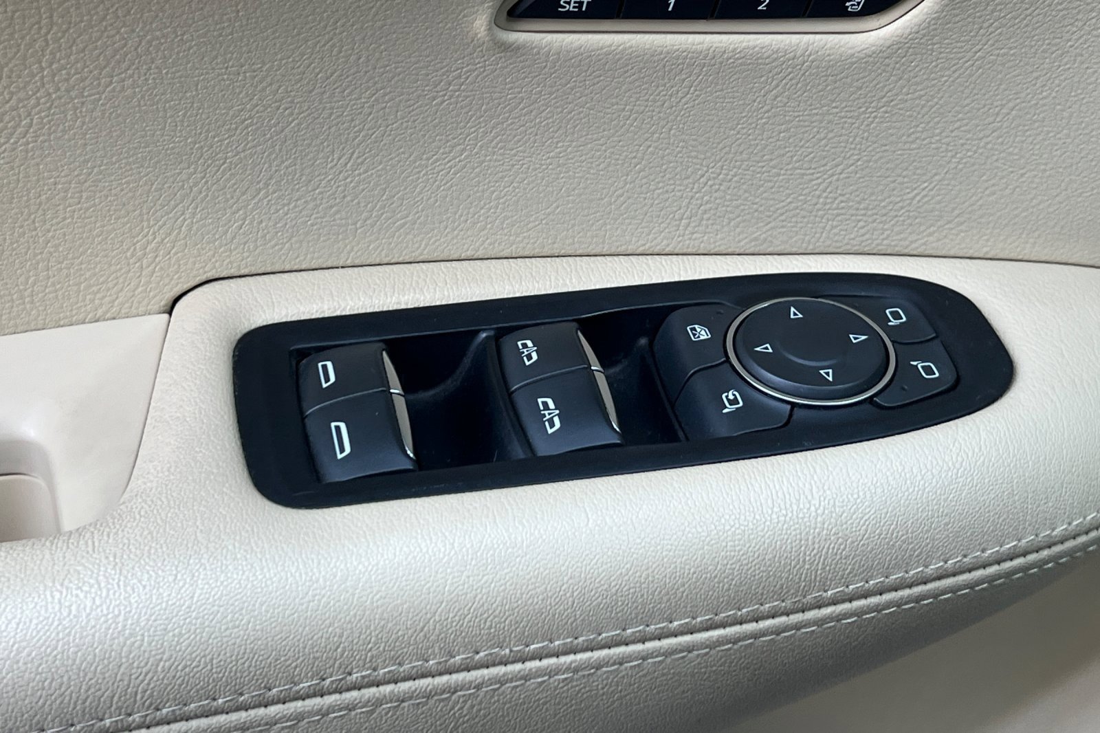 Used 2019 Cadillac XT5 Luxury image 11