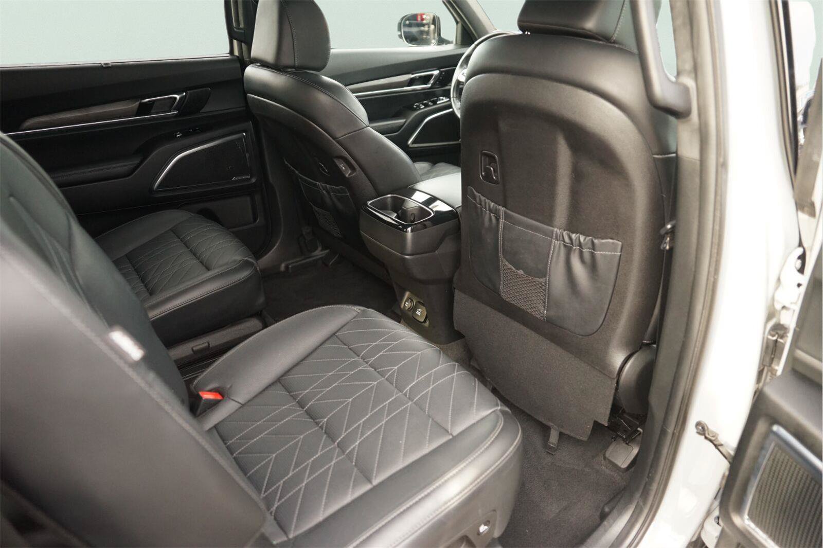 Used 2024 Kia Telluride SX Prestige X-Pro AWD/4WD image 15
