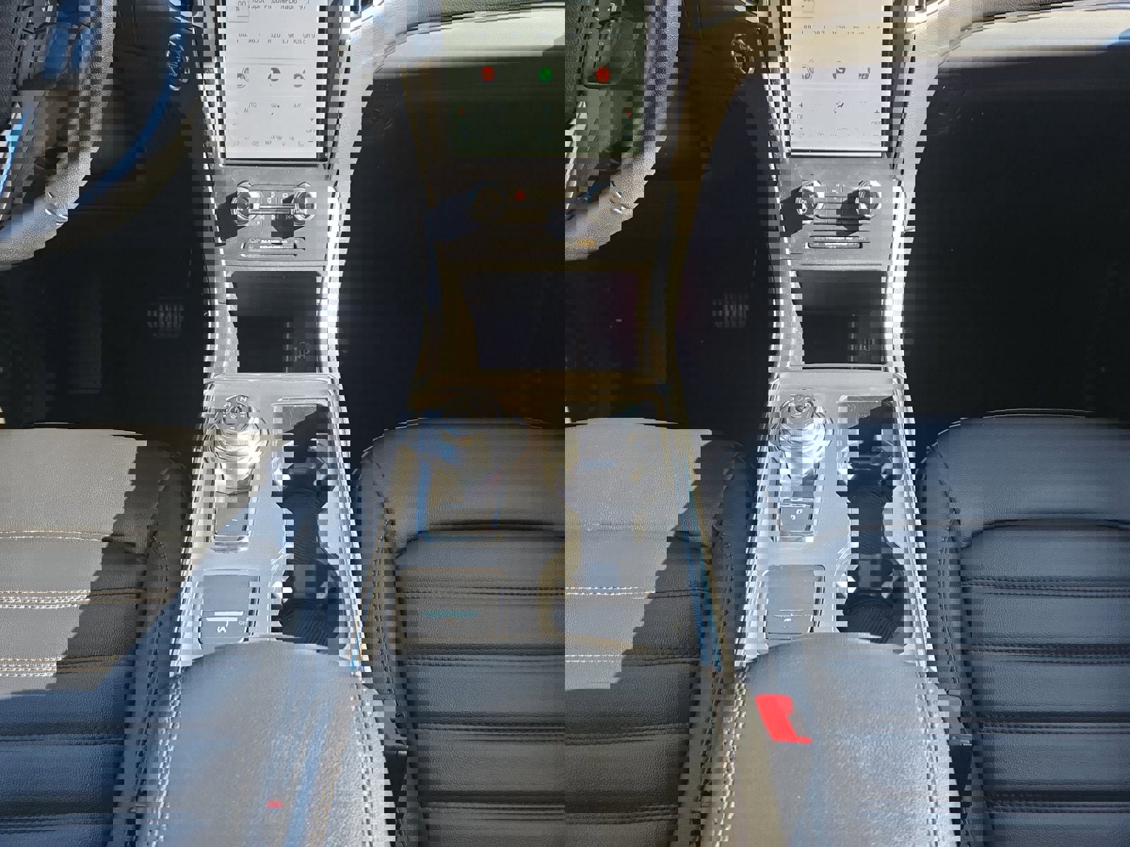 Certified 2022 Ford Edge SEL image 21