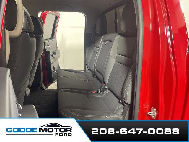 Used 2022 Nissan Frontier SV w/ Technology Package RWD image 17