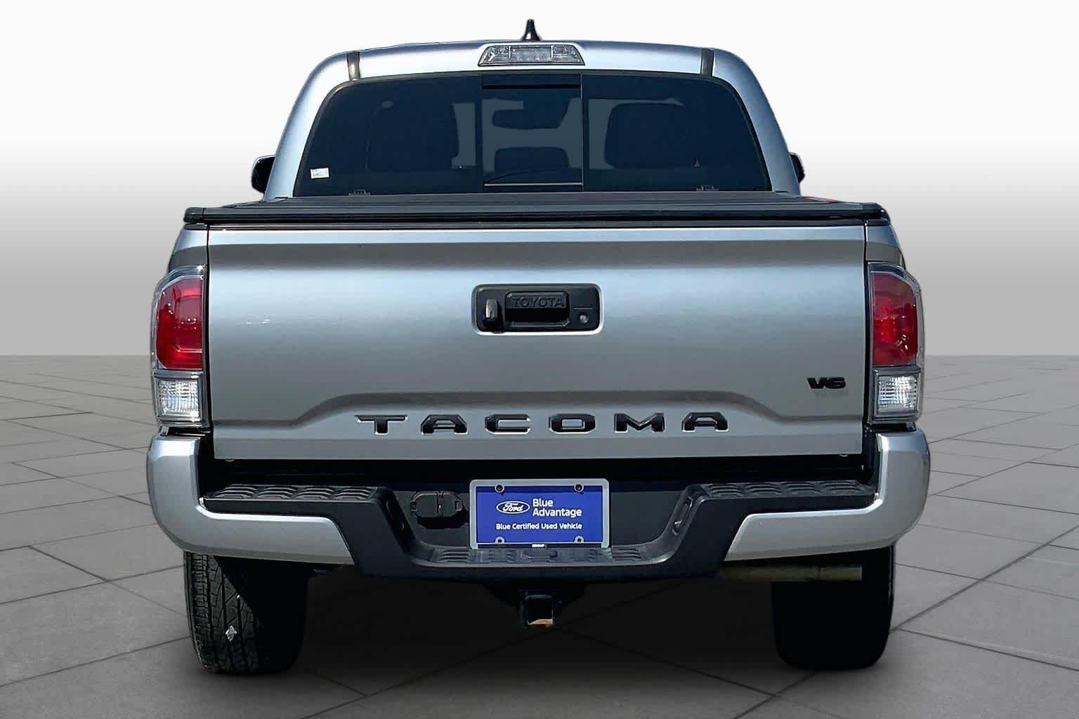 Used 2023 Toyota Tacoma TRD Sport RWD image 5