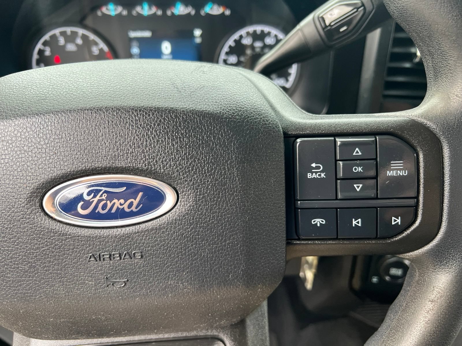 Certified 2023 Ford F250 XLT w/ 360-Degree Camera Package AWD/4WD image 21