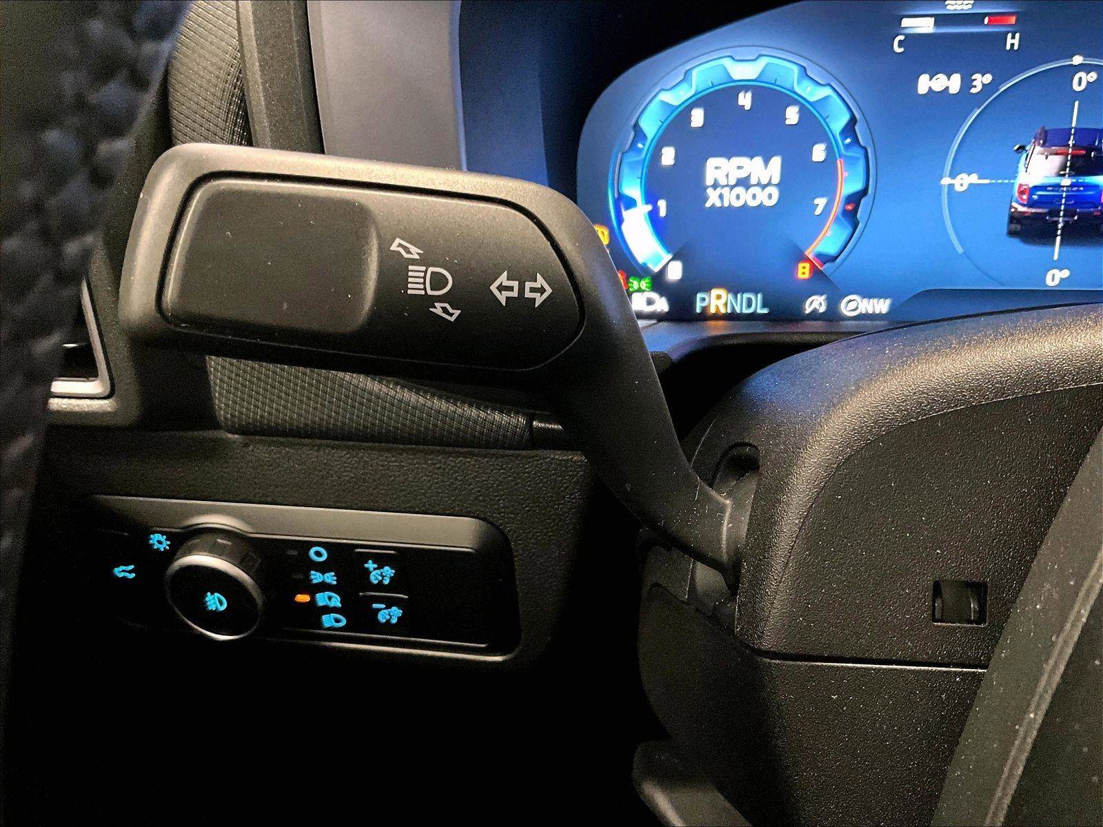 Certified 2025 Ford Bronco Sport Outer Banks w/ Outer Banks Tech Package+ image 30