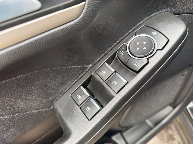 Certified 2022 Ford Escape SEL w/ Technology Package image 24