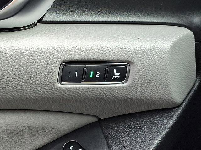 Used 2018 Honda Accord EX-L image 26