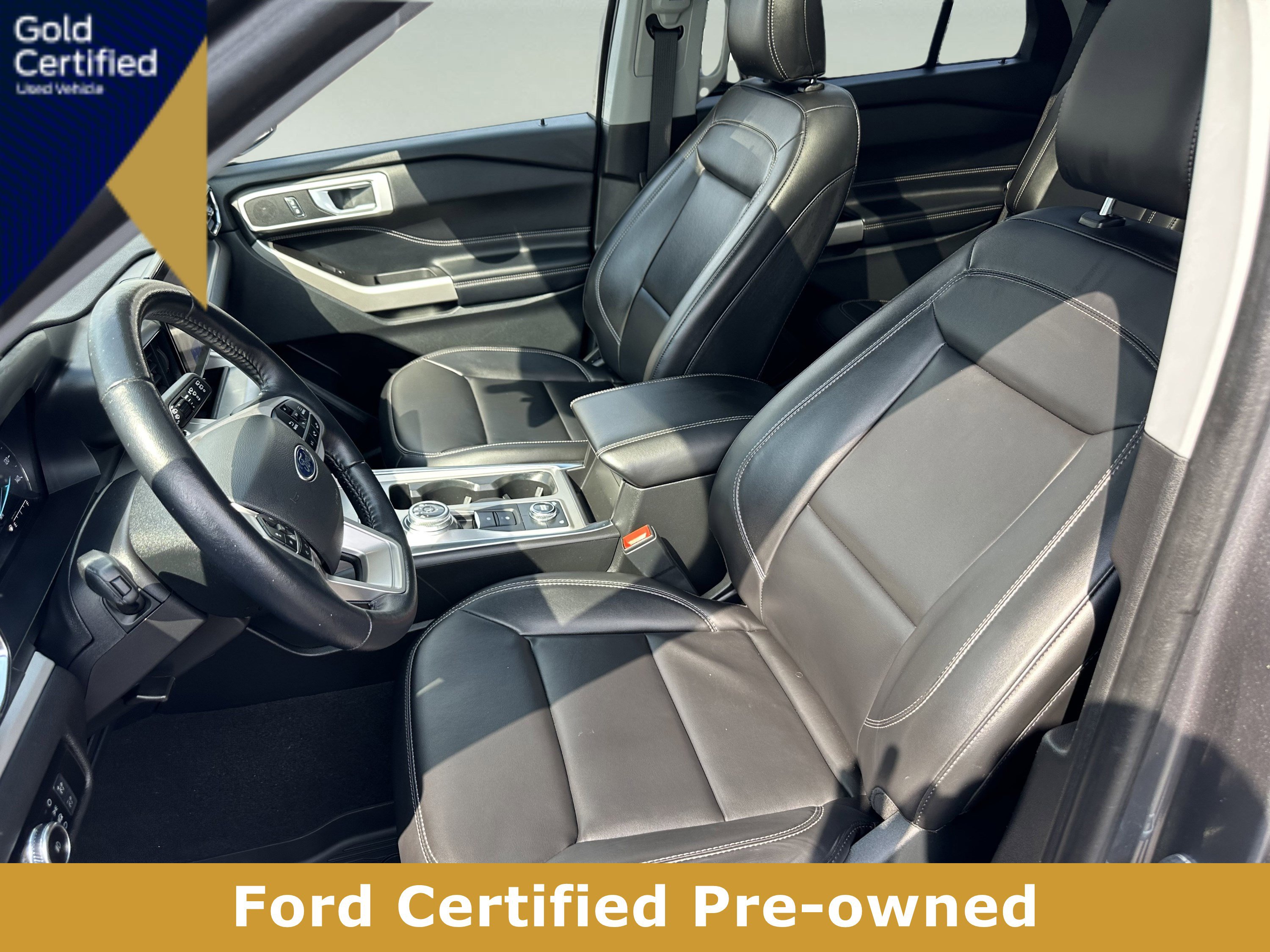 Certified 2022 Ford Explorer XLT w/ Equipment Group 202A AWD/4WD image 8