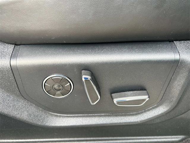 Certified 2020 Ford F150 Platinum w/ Equipment Group 701A Luxury image 25