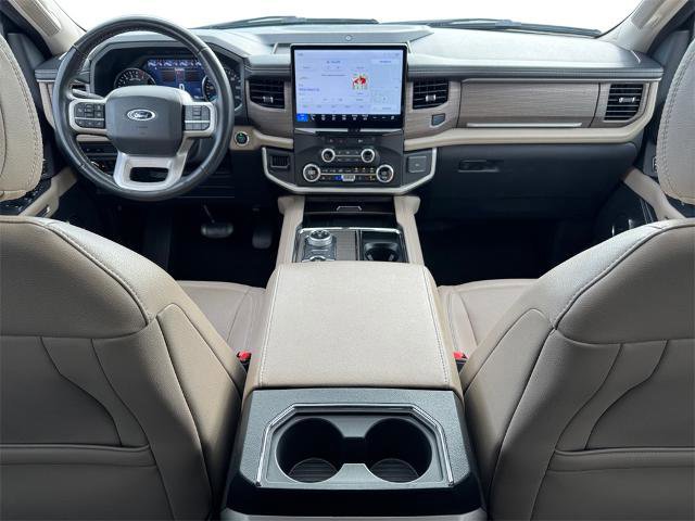 Certified 2024 Ford Expedition Limited image 10
