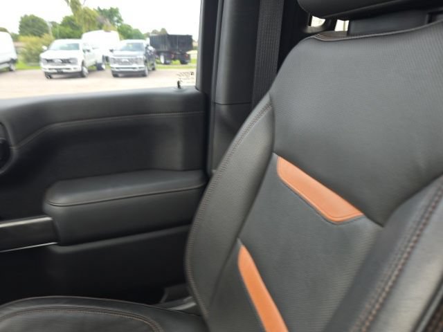 Used 2020 GMC Sierra 1500 AT4 w/ AT4 Premium Package AWD/4WD image 14