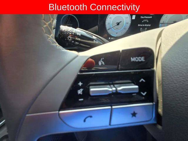 Used 2024 Hyundai Elantra SEL w/ Convenience Package FWD image 19