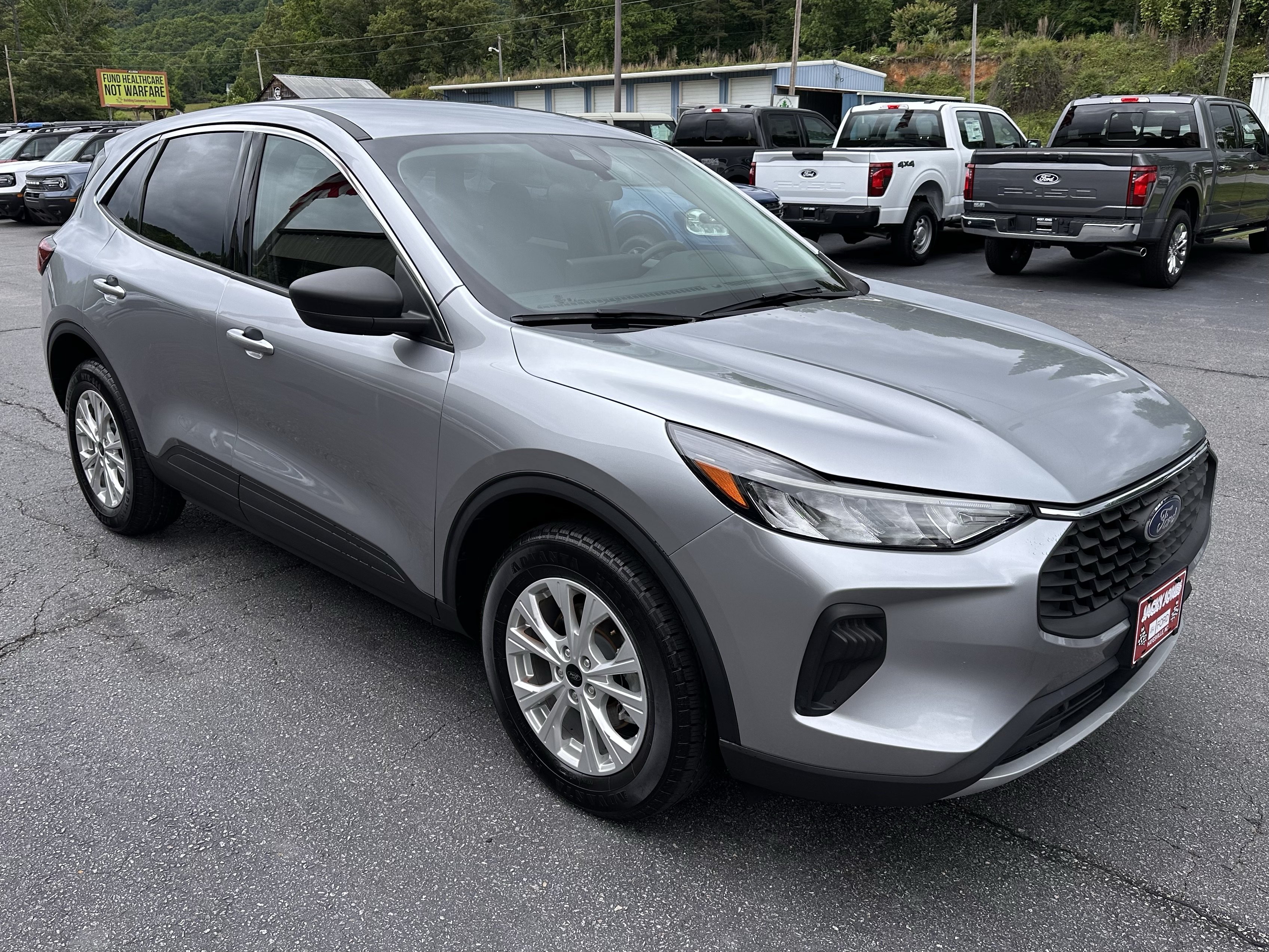 Certified 2024 Ford Escape Active w/ Tech Pack #1 AWD/4WD image 4