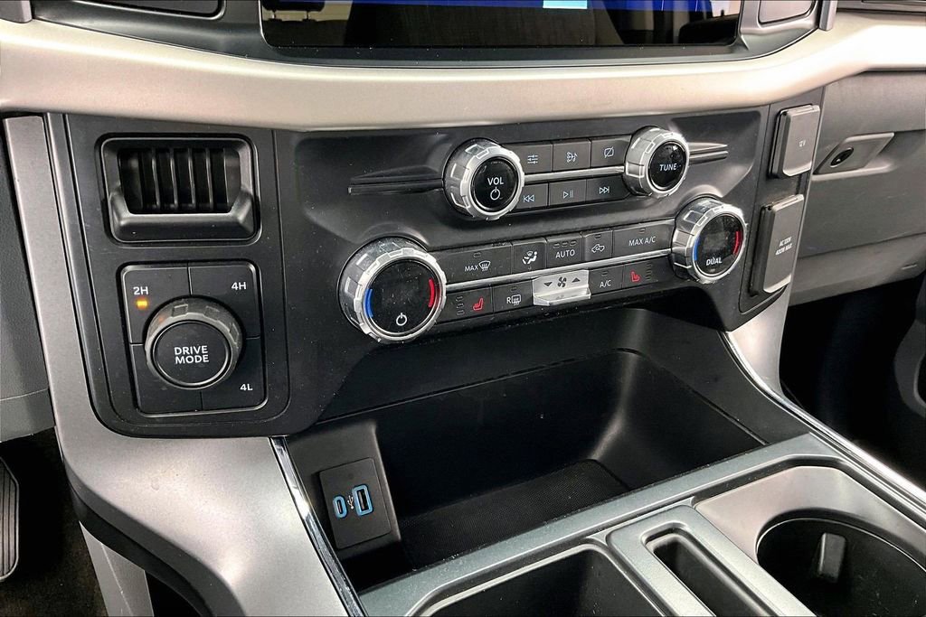 Certified 2021 Ford F150 XLT w/ Equipment Group 302A High image 32