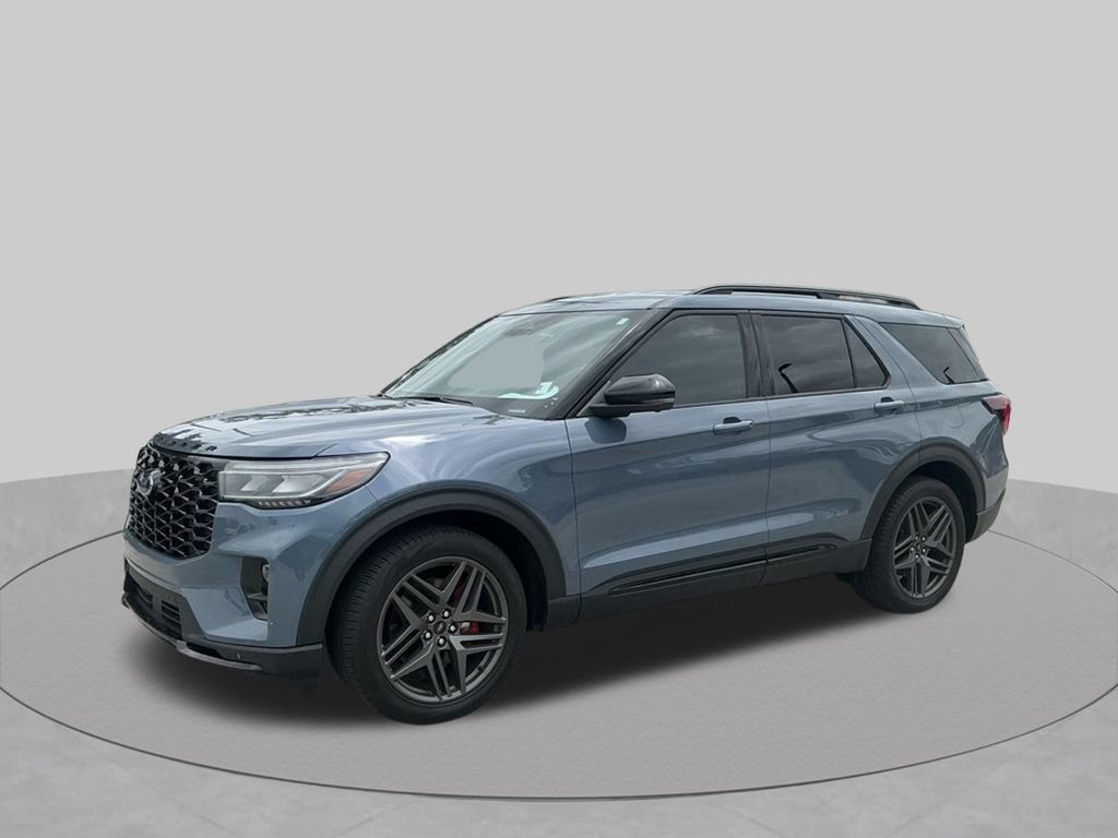 Certified 2025 Ford Explorer ST RWD image 2