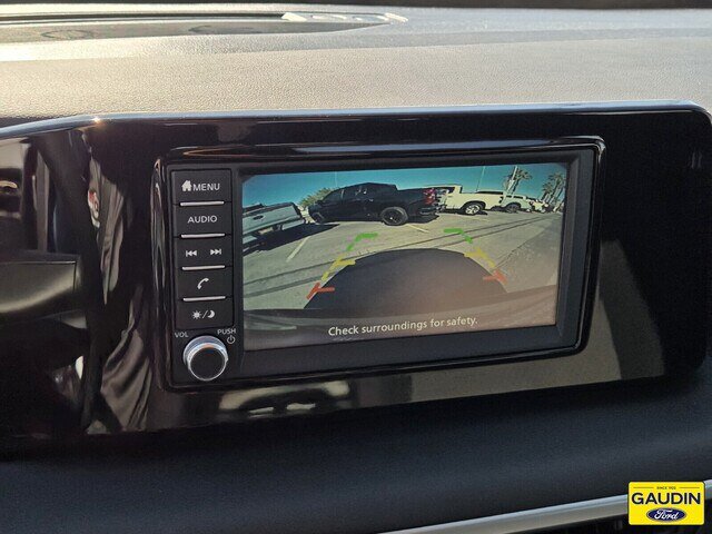 Used 2025 Nissan Kicks S FWD image 22
