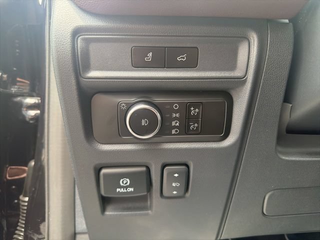 Certified 2023 Ford Expedition Limited AWD/4WD image 11
