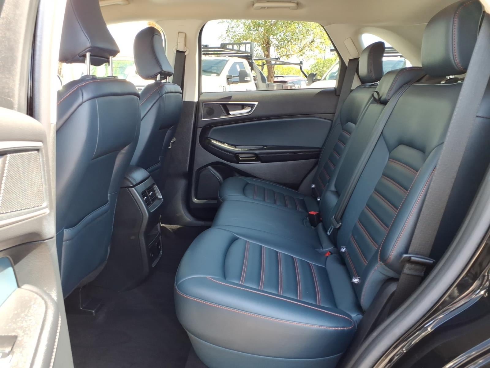Certified 2023 Ford Edge SEL w/ Sport Appearance Package AWD/4WD image 17