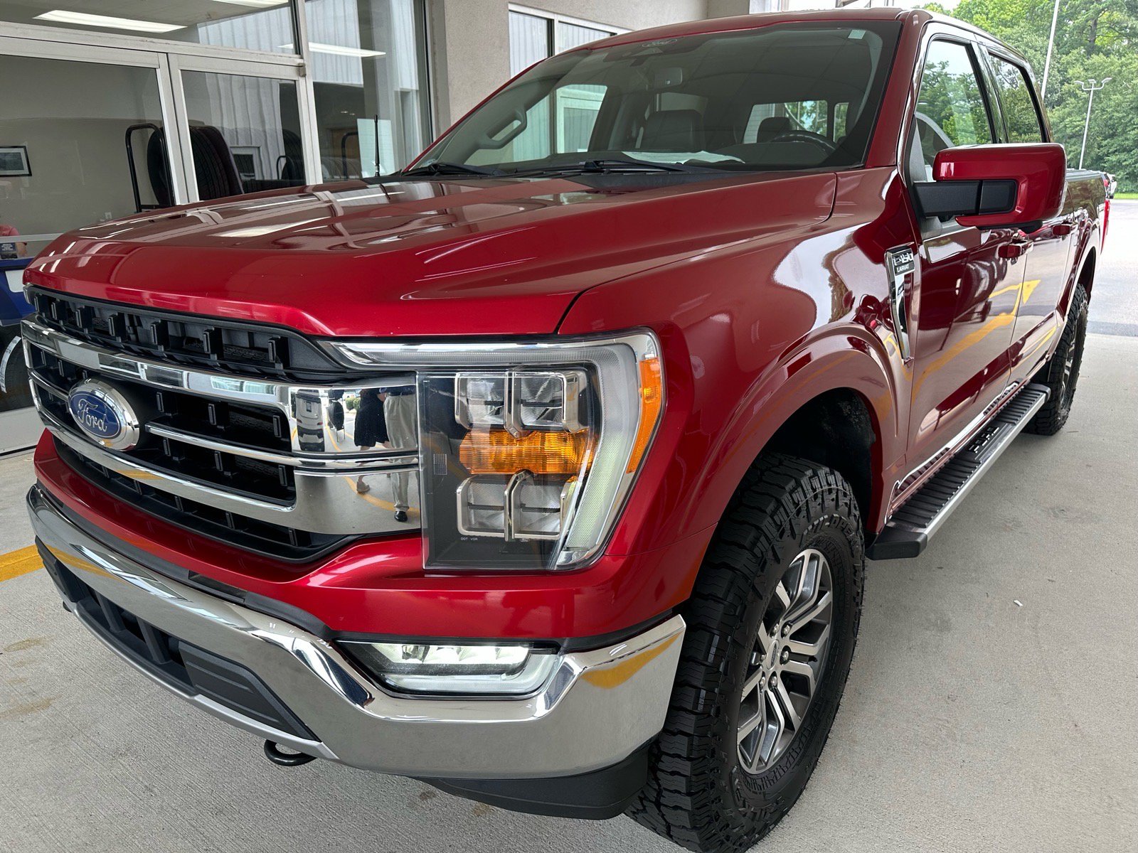 Certified 2022 Ford F150 Lariat w/ Trailer Tow Package AWD/4WD image 3