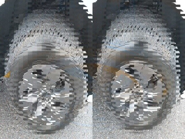 Certified 2022 Ford F150 Lightning Lariat w/ Equipment Group 511A High image 11