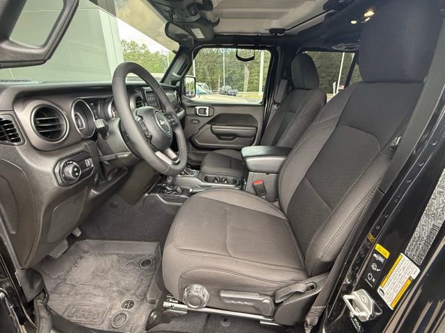 Used 2023 Jeep Gladiator Willys image 10