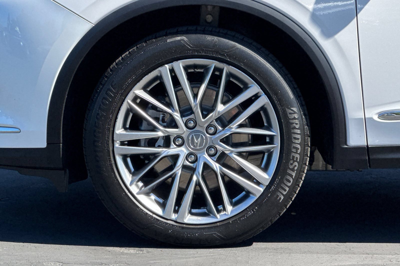 Used 2023 Acura MDX SH-AWD w/ Advance Package image 38