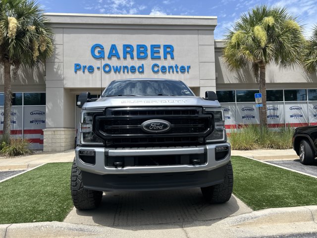 Certified 2022 Ford F350 Lariat w/ Black Appearance Package AWD/4WD image 13