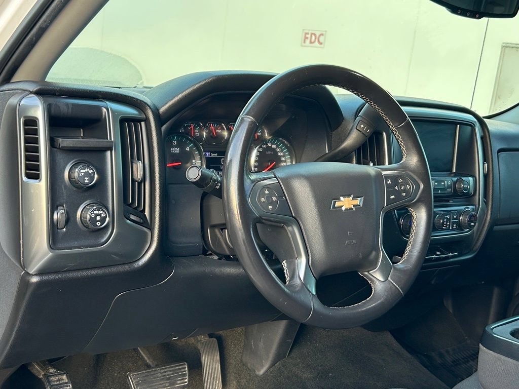Used 2017 Chevrolet Silverado 1500 LT w/ All Star Edition AWD/4WD image 33