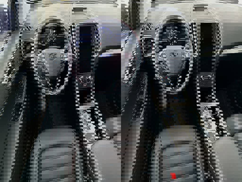 Certified 2022 Ford Edge SEL w/ Convenience Package image 13