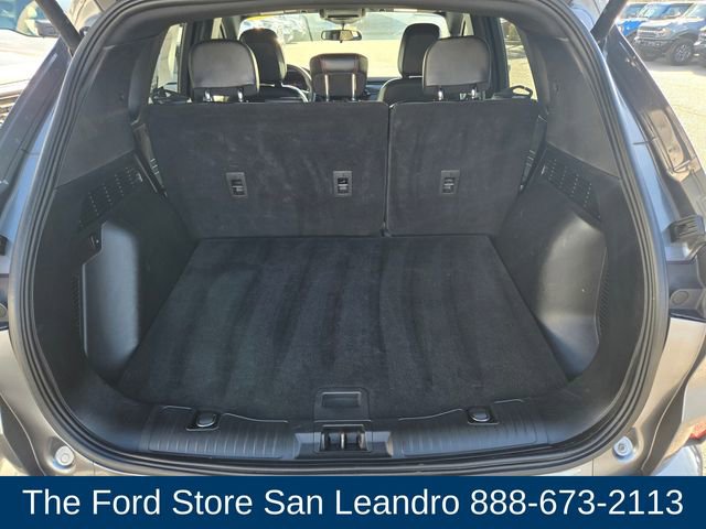 Certified 2023 Ford Escape ST-Line image 12