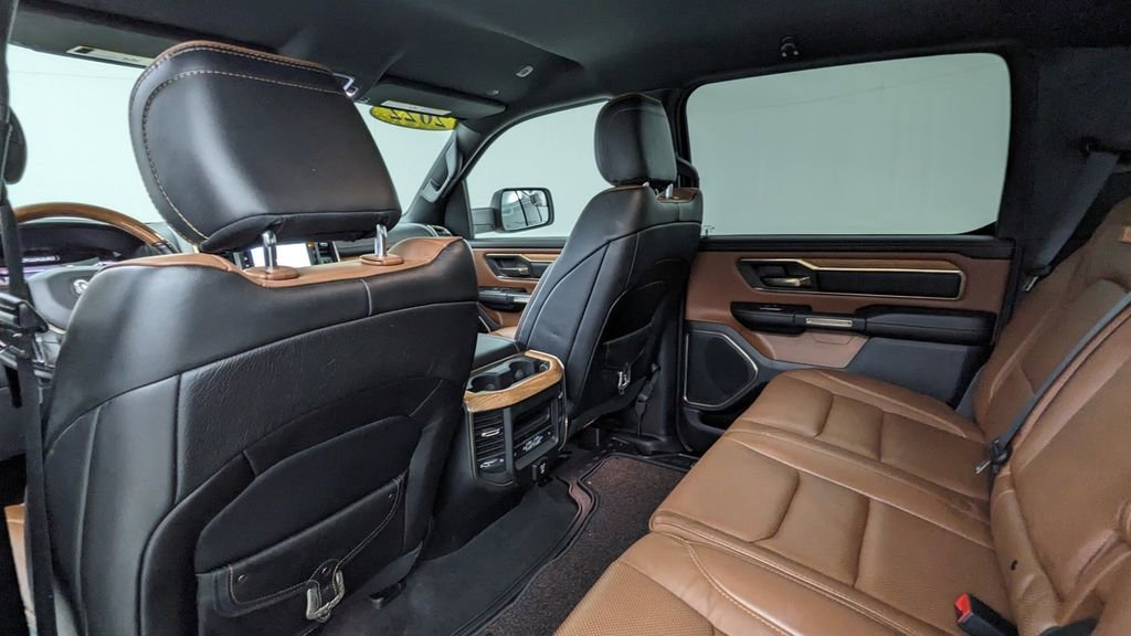 Used 2022 RAM 1500 Limited w/ Body Color Bumper Group image 32