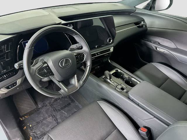 Used 2024 Lexus RX 350 Premium w/ Accessory Package (Z1) FWD image 2
