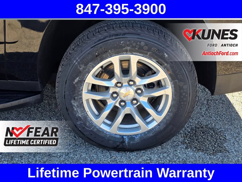 Used 2023 Chevrolet Suburban LT AWD/4WD image 15