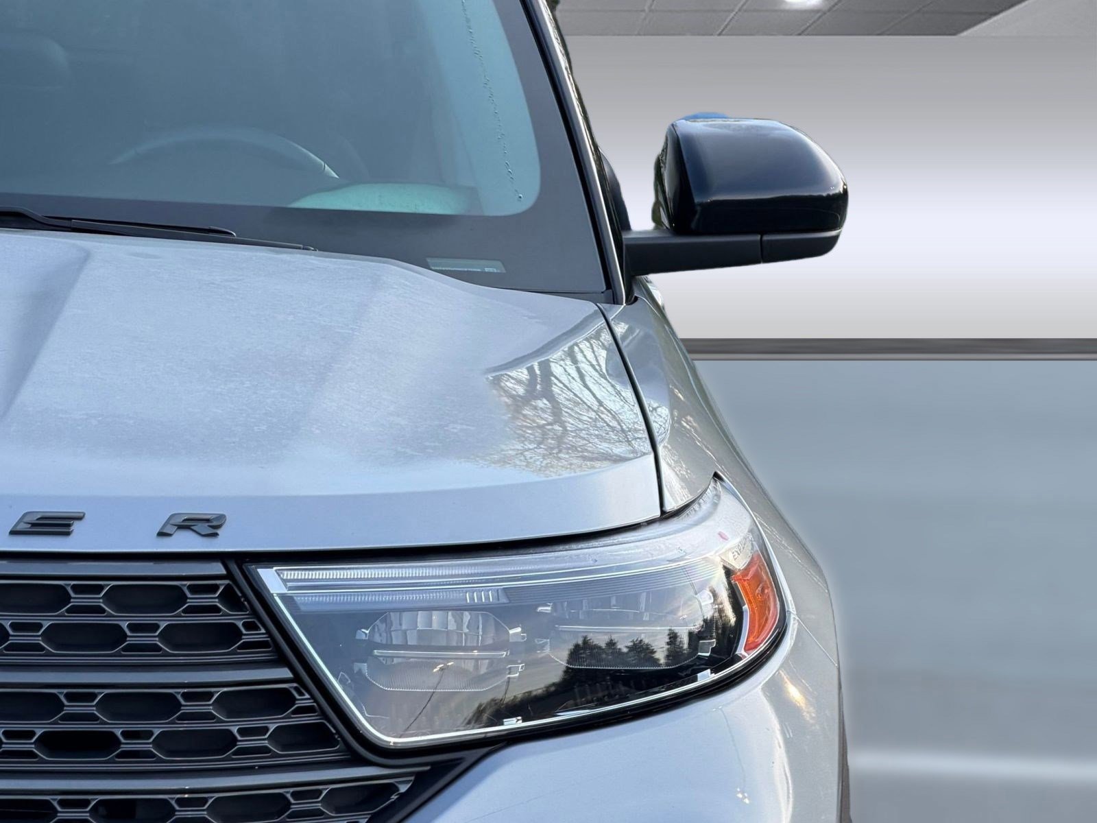 Certified 2022 Ford Explorer XLT w/ Equipment Group 202A image 10