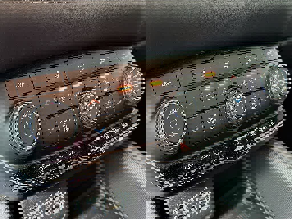 Used 2022 Dodge Durango GT image 20