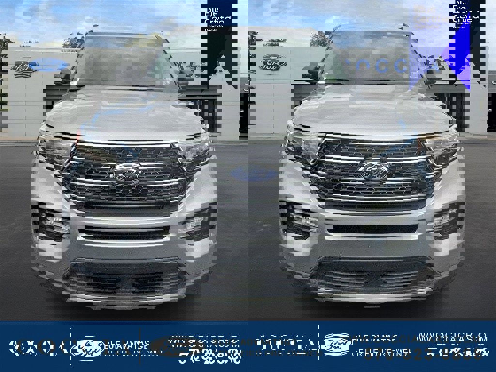 Certified 2021 Ford Explorer XLT w/ Equipment Group 202A image 7