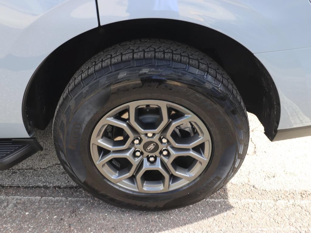 Certified 2025 Ford Expedition Active RWD image 17