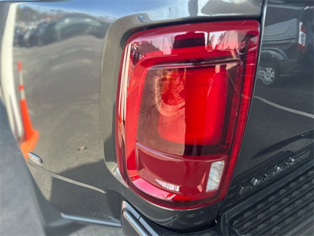 Used 2025 RAM 3500 Laramie image 24