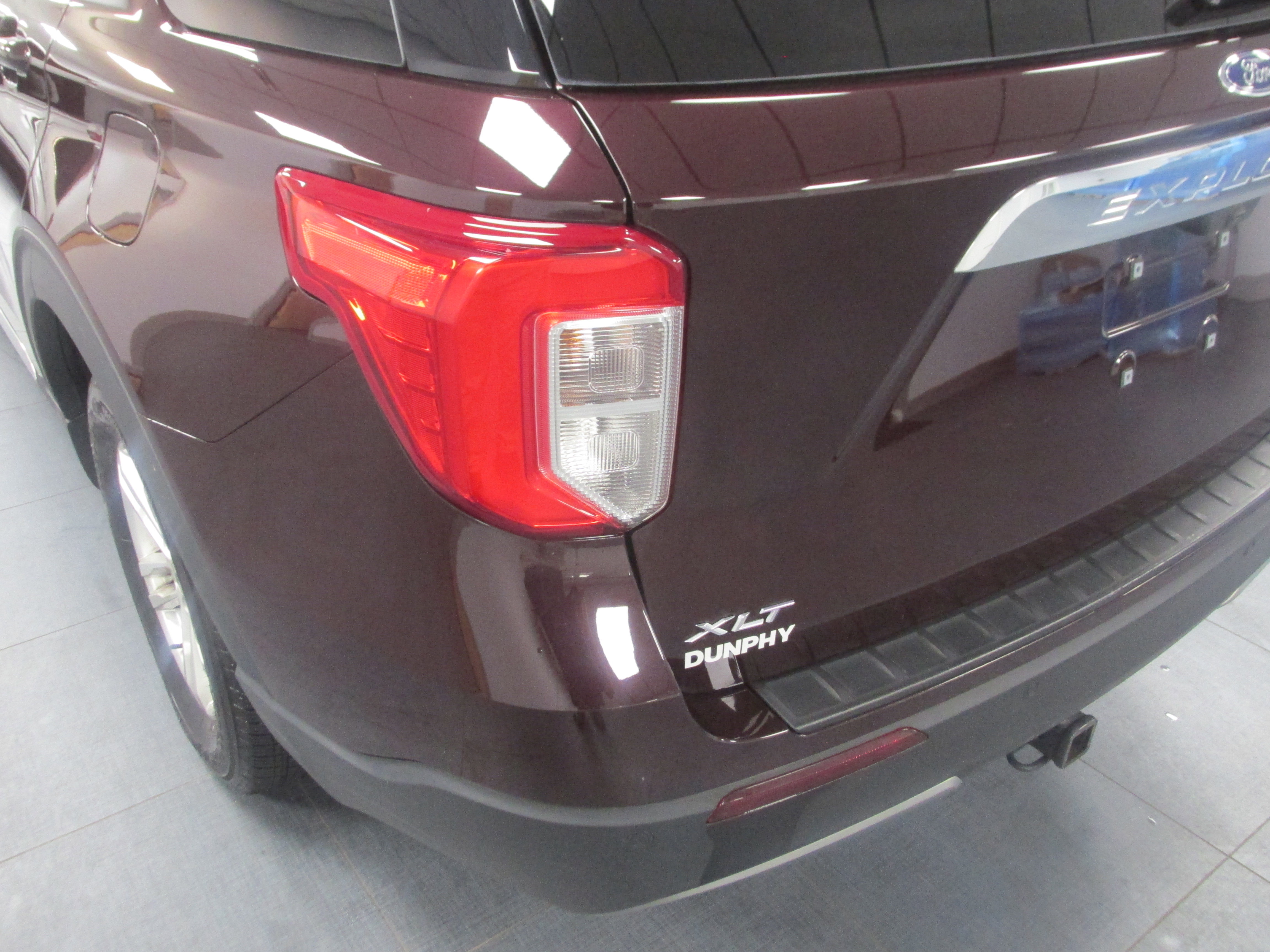 Certified 2023 Ford Explorer XLT w/ Equipment Group 202A AWD/4WD image 12