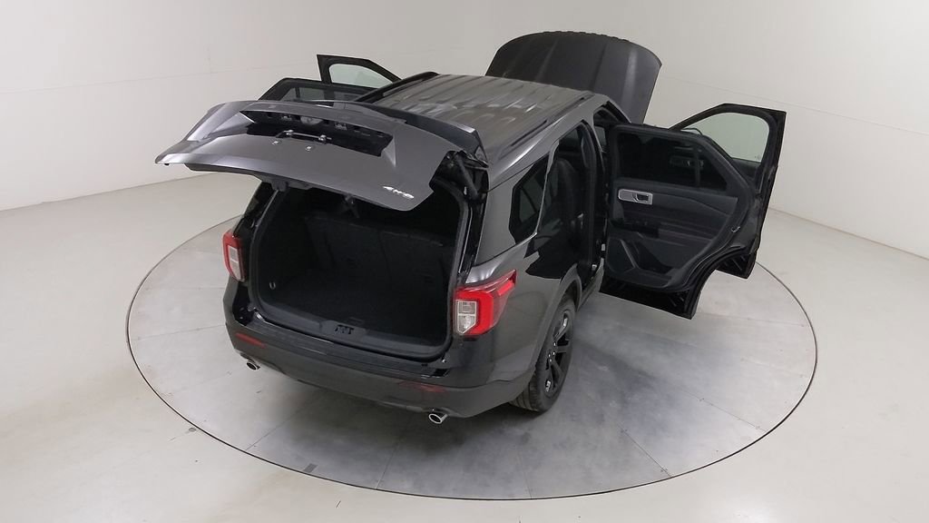 Certified 2023 Ford Explorer ST-Line AWD/4WD image 54