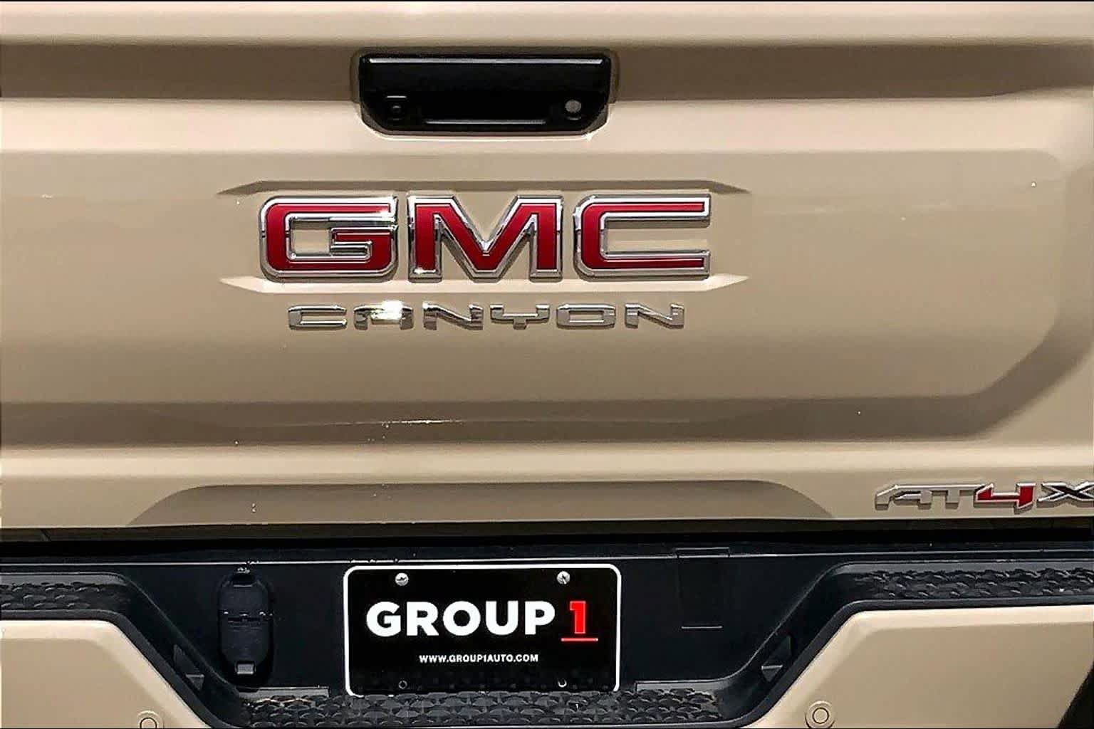 Used 2024 GMC Canyon AT4X AWD/4WD image 31