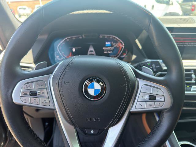 Used 2021 BMW X7 xDrive40i w/ Executive Package AWD/4WD image 16