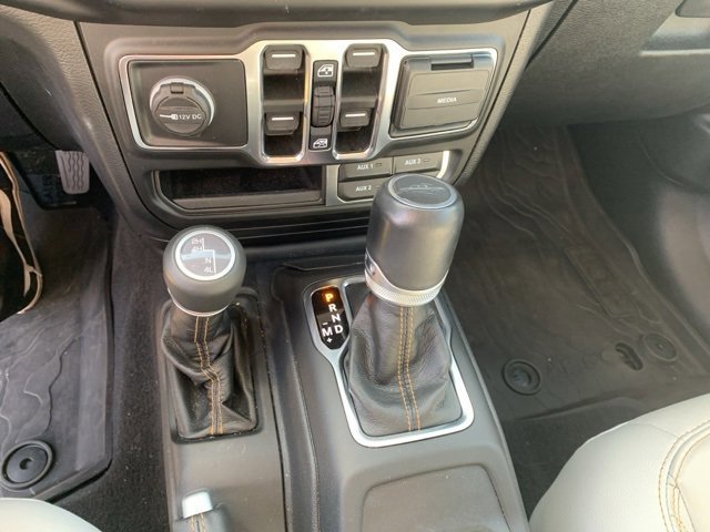 Used 2021 Jeep Gladiator Overland image 20