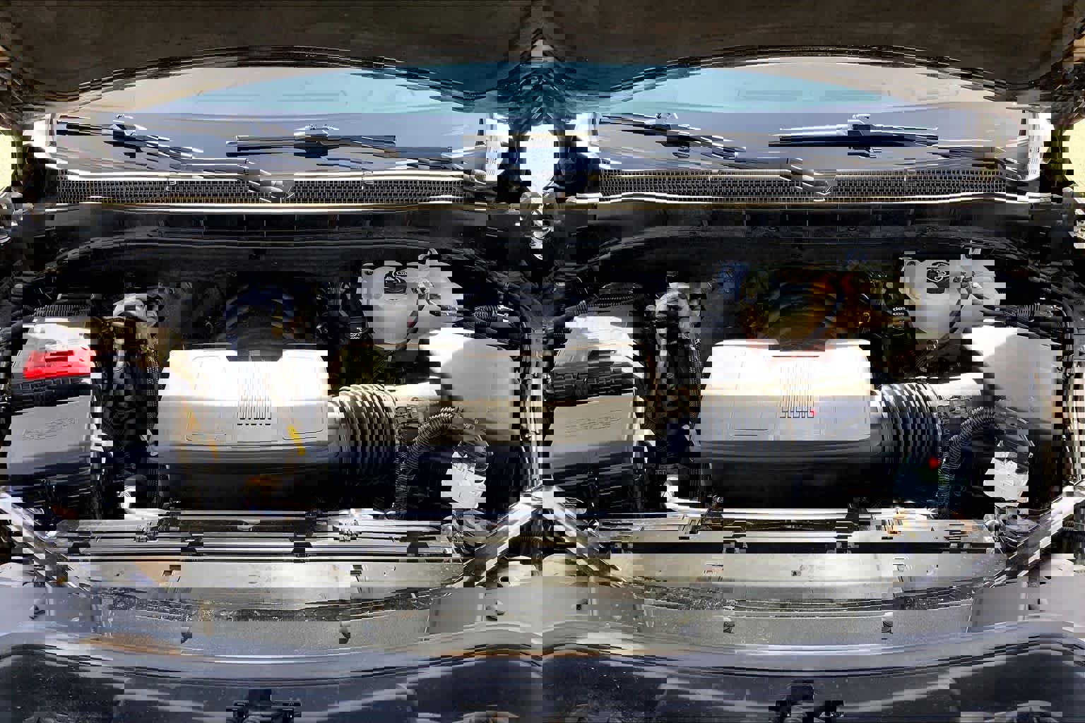 Used 2023 Chevrolet Tahoe Z71 w/ Luxury Package image 31