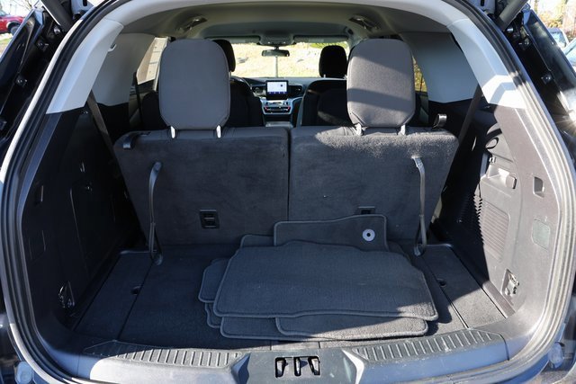 Certified 2022 Ford Explorer XLT image 9